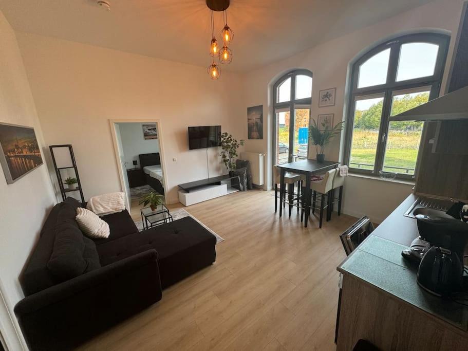 Apartment Mit Parkplatz Und Wifi Μαγδεβούργο Εξωτερικό φωτογραφία
